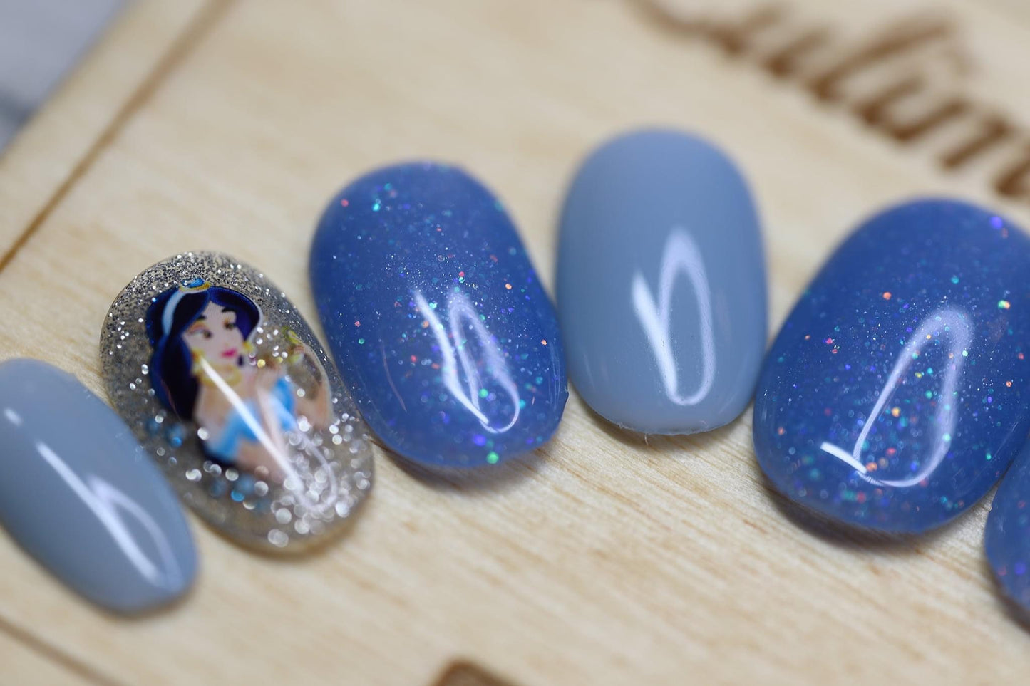 BLUE SHADES GLITTER PRINCESS NAIL ART ✨